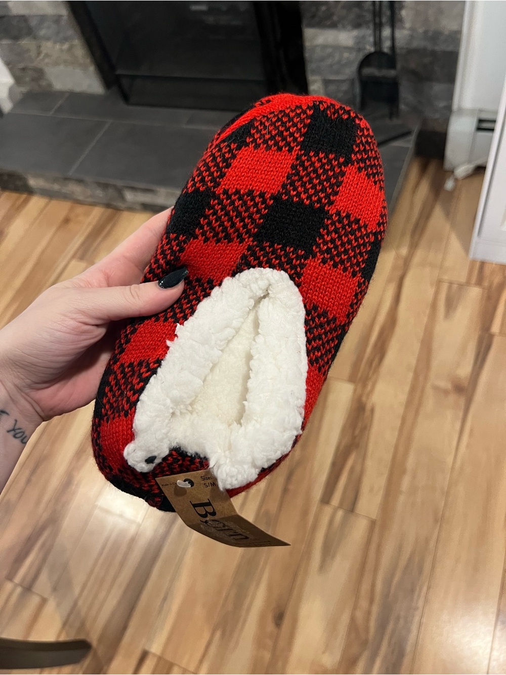 NWT Cozy Red and Black Buffalo Plaid Slipper socks